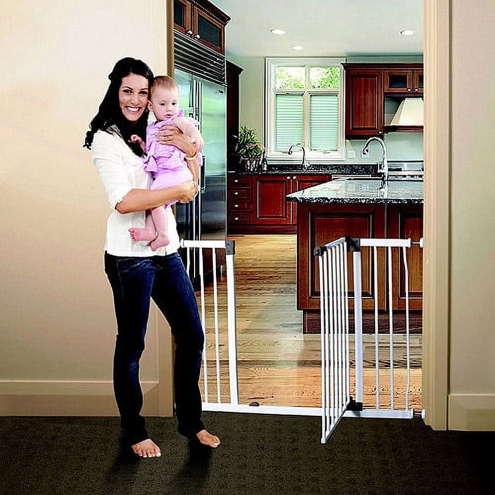 Dreambaby Liberty Extra Wide Auto Close Security Gate w/ Stay Open Feature