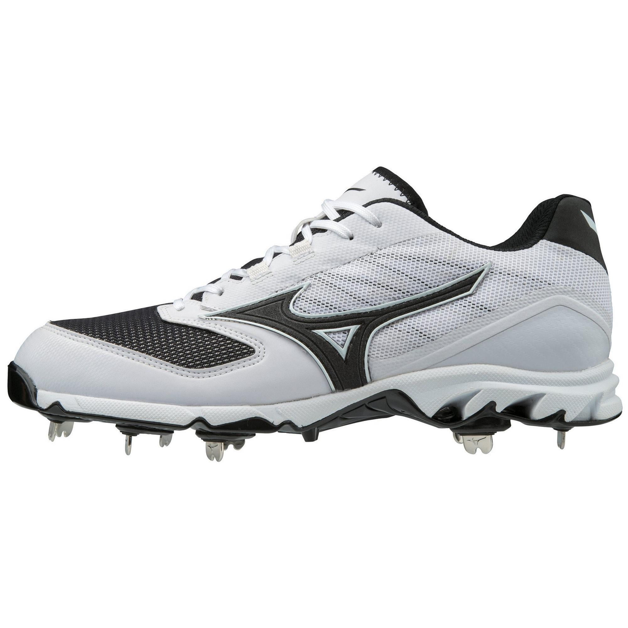Mizuno Dominant 2 Baseball Cleat (9-Spike, Low)