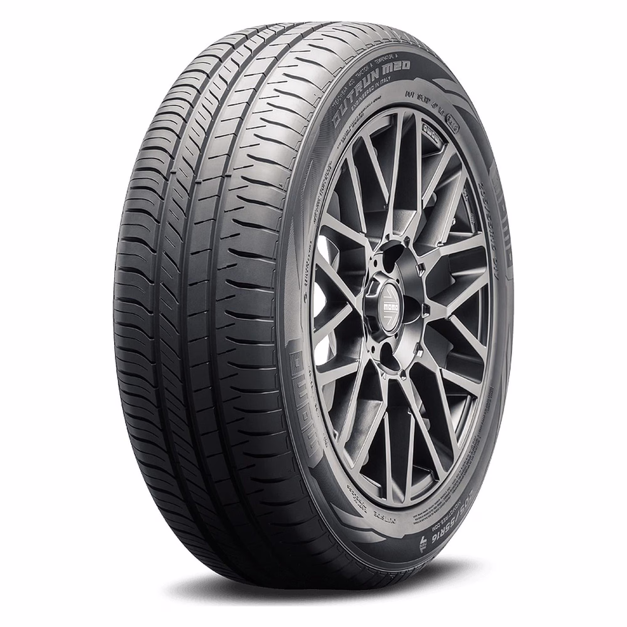 Momo OUTRUN M20 Performance 195/65R15 91H Passenger Tire
