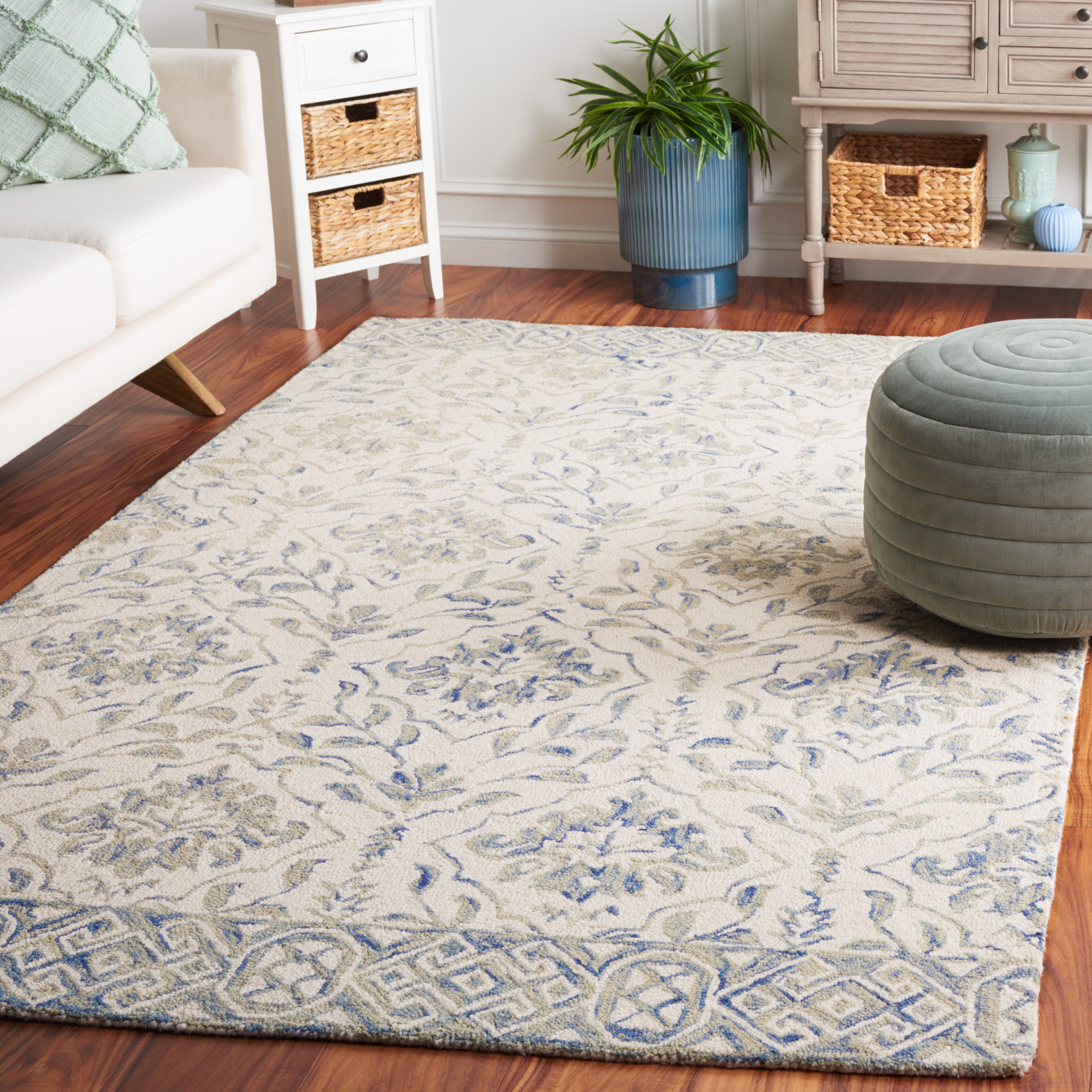 Safavieh Dip Dye Beranadette Floral Wool Area Rug, Light Blue/Ivory, 5' x 8'