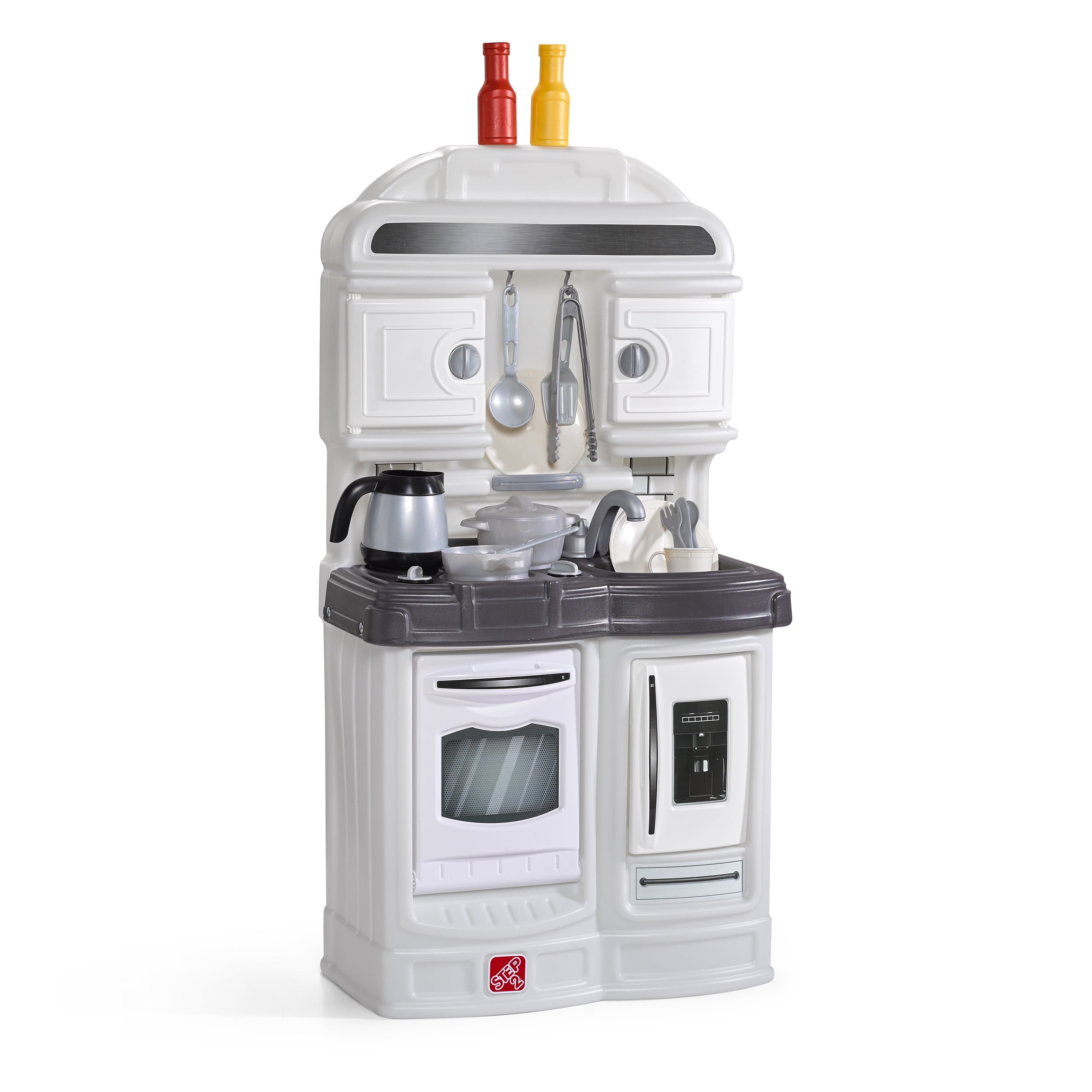 Step2 Quaint Kitchen White Plastic Play Kitchen for Toddlers 2-4