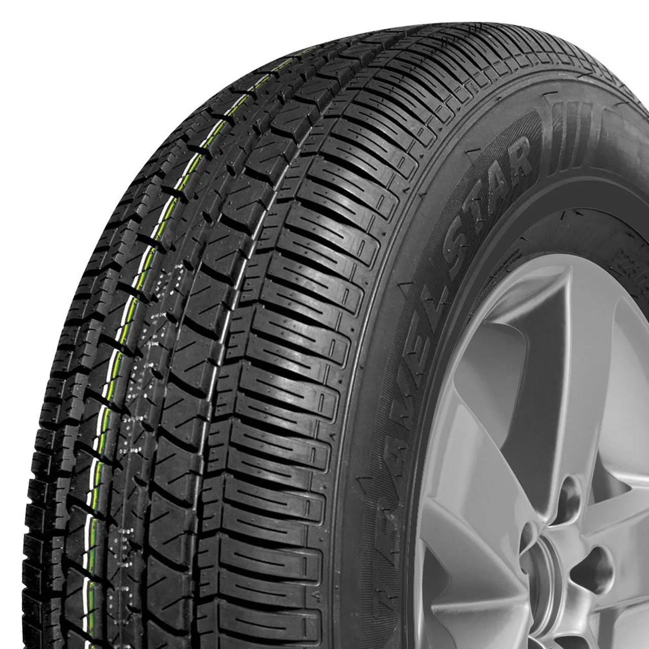Travelstar UN106 225/75R15 102 S Rating Quality Tire