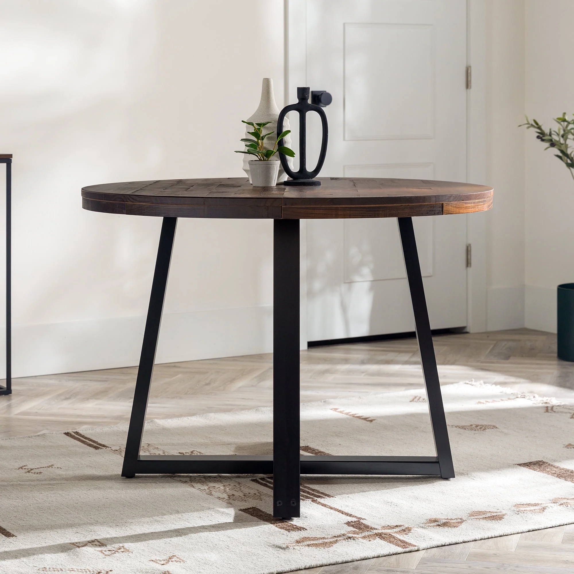 42" Distressed Solid Wood Round Dining Table - Mahogany/ Black